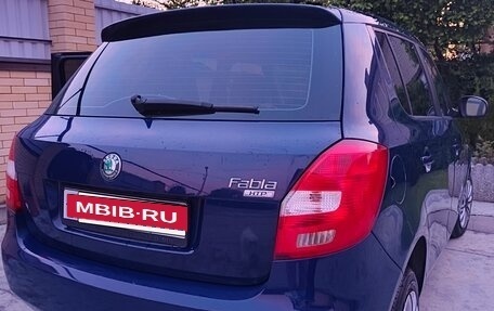 Skoda Fabia II, 2011 год, 650 000 рублей, 4 фотография