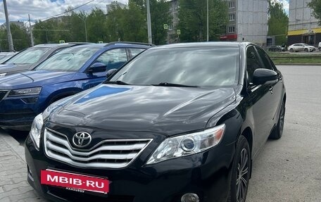 Toyota Camry, 2011 год, 1 250 000 рублей, 3 фотография