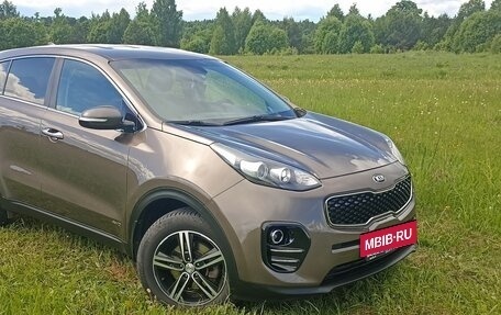 KIA Sportage IV рестайлинг, 2017 год, 2 150 000 рублей, 2 фотография