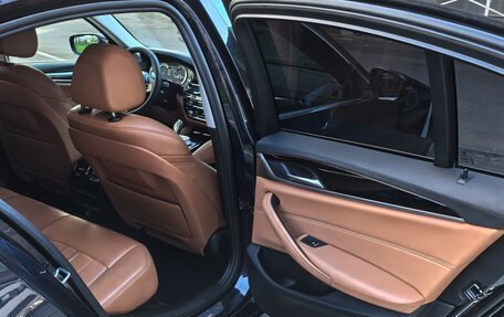BMW 5 серия, 2018 год, 2 350 000 рублей, 13 фотография