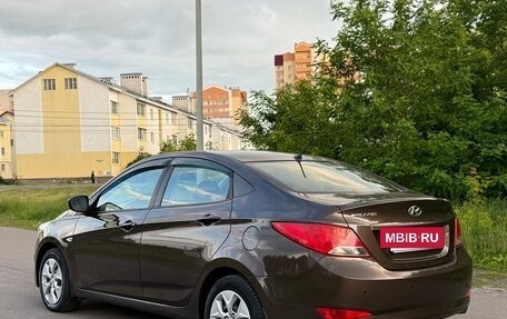 Hyundai Solaris II рестайлинг, 2016 год, 990 000 рублей, 4 фотография