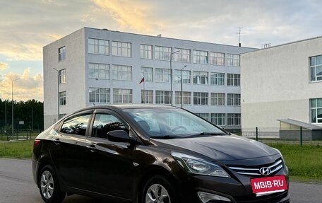 Hyundai Solaris II рестайлинг, 2016 год, 990 000 рублей, 8 фотография