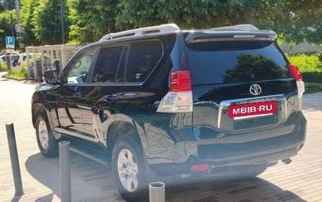 Toyota Land Cruiser Prado 150 рестайлинг 2, 2013 год, 4 150 000 рублей, 4 фотография