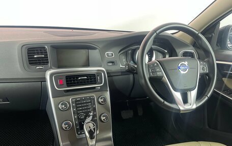 Volvo V60 I, 2013 год, 1 470 000 рублей, 13 фотография