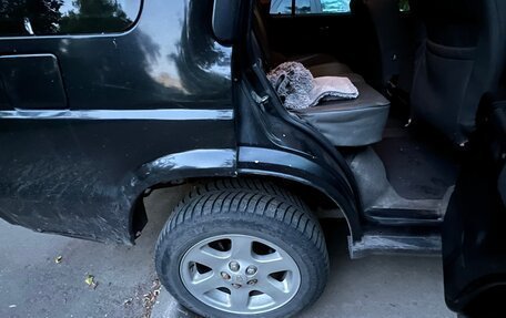 Land Rover Discovery III, 2001 год, 650 000 рублей, 14 фотография