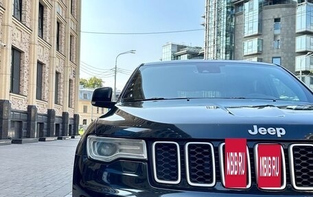 Jeep Grand Cherokee, 2018 год, 3 950 000 рублей, 4 фотография