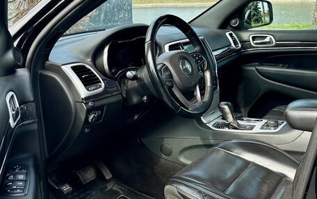 Jeep Grand Cherokee, 2018 год, 3 950 000 рублей, 21 фотография