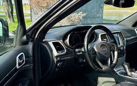 Jeep Grand Cherokee, 2018 год, 3 950 000 рублей, 31 фотография