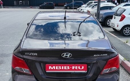Hyundai Solaris II рестайлинг, 2015 год, 700 000 рублей, 4 фотография