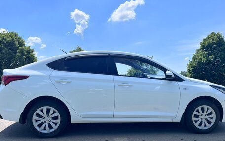 Hyundai Solaris II рестайлинг, 2018 год, 1 600 000 рублей, 7 фотография
