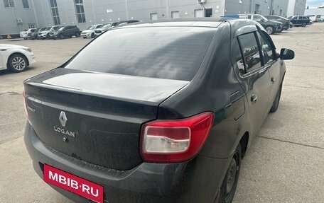 Renault Logan II, 2016 год, 300 000 рублей, 3 фотография
