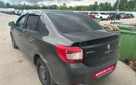 Renault Logan II, 2016 год, 300 000 рублей, 2 фотография