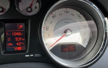 Peugeot 408 I рестайлинг, 2016 год, 1 150 000 рублей, 22 фотография