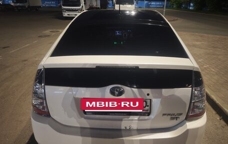 Toyota Prius, 2005 год, 750 000 рублей, 16 фотография