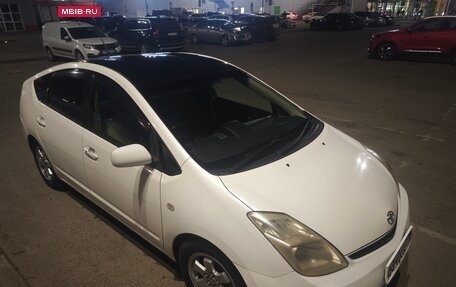 Toyota Prius, 2005 год, 750 000 рублей, 17 фотография