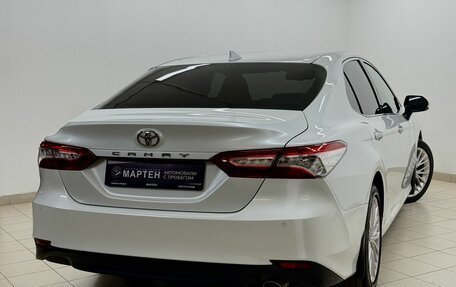 Toyota Camry, 2019 год, 2 525 000 рублей, 6 фотография