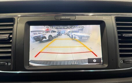 KIA Carnival III, 2018 год, 2 500 000 рублей, 18 фотография