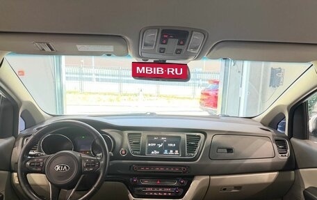 KIA Carnival III, 2018 год, 2 500 000 рублей, 13 фотография