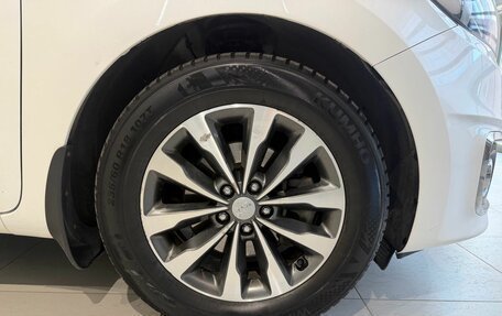 KIA Carnival III, 2018 год, 2 500 000 рублей, 24 фотография