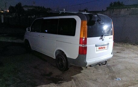 Honda Stepwgn II рестайлинг, 2001 год, 850 000 рублей, 5 фотография