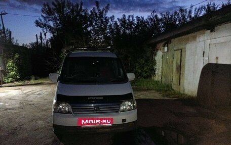 Honda Stepwgn II рестайлинг, 2001 год, 850 000 рублей, 2 фотография
