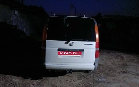Honda Stepwgn II рестайлинг, 2001 год, 850 000 рублей, 6 фотография
