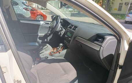 Volkswagen Jetta VI, 2012 год, 650 000 рублей, 12 фотография