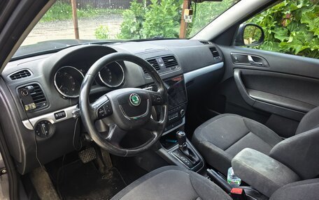 Skoda Yeti I рестайлинг, 2013 год, 900 000 рублей, 3 фотография