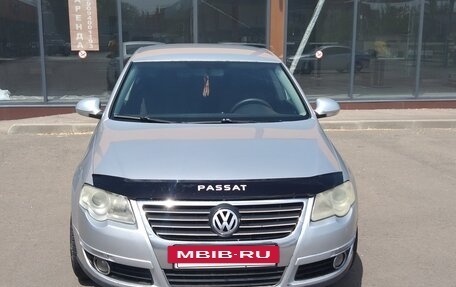 Volkswagen Passat B6, 2008 год, 850 000 рублей, 3 фотография