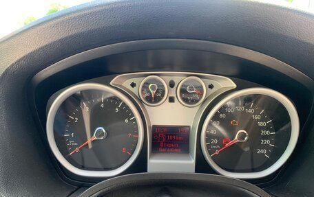 Ford Focus II рестайлинг, 2011 год, 550 000 рублей, 6 фотография