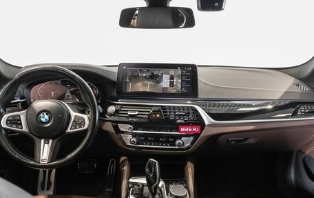 BMW 5 серия, 2021 год, 5 200 000 рублей, 6 фотография