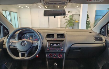 Volkswagen Polo VI (EU Market), 2019 год, 1 186 000 рублей, 8 фотография