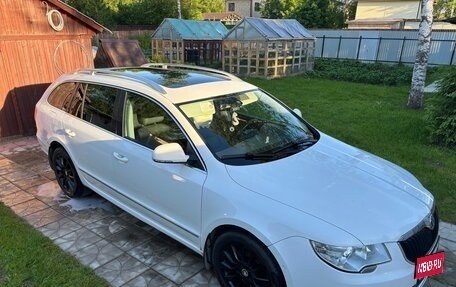 Skoda Superb III рестайлинг, 2012 год, 1 300 000 рублей, 1 фотография