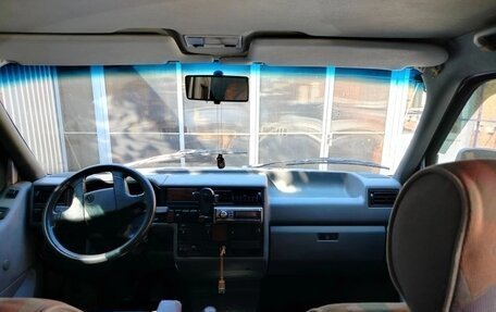 Volkswagen Multivan T4, 1993 год, 830 000 рублей, 4 фотография