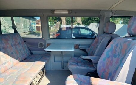 Volkswagen Multivan T4, 1993 год, 830 000 рублей, 10 фотография