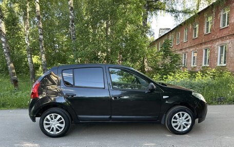 Renault Sandero I, 2012 год, 345 000 рублей, 2 фотография