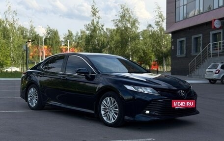Toyota Camry, 2018 год, 2 495 000 рублей, 5 фотография