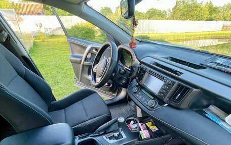 Toyota RAV4, 2015 год, 2 200 000 рублей, 11 фотография