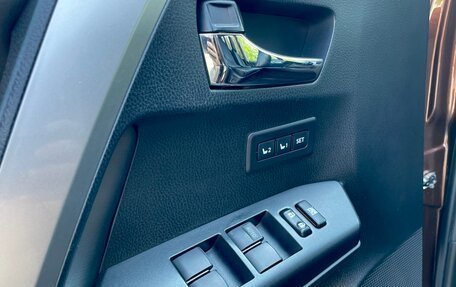 Toyota RAV4, 2017 год, 2 690 000 рублей, 8 фотография