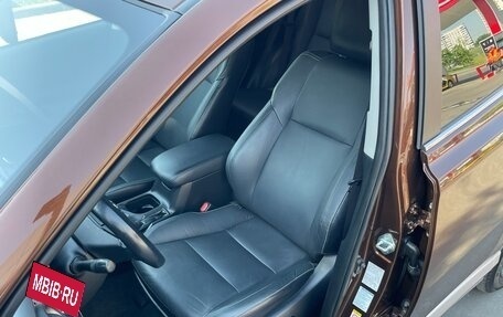 Toyota RAV4, 2017 год, 2 690 000 рублей, 18 фотография