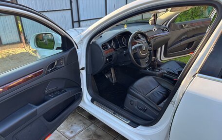 Skoda Superb III рестайлинг, 2012 год, 1 300 000 рублей, 16 фотография