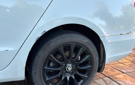 Skoda Superb III рестайлинг, 2012 год, 1 300 000 рублей, 37 фотография