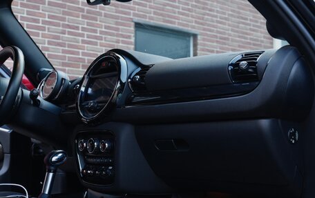 MINI Clubman, 2019 год, 3 200 000 рублей, 10 фотография