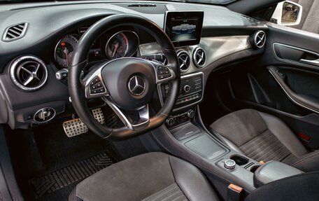 Mercedes-Benz CLA, 2015 год, 1 895 000 рублей, 13 фотография
