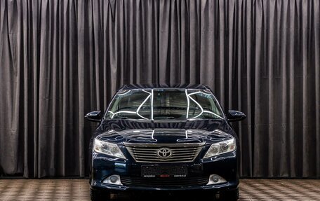 Toyota Camry, 2013 год, 1 595 000 рублей, 2 фотография