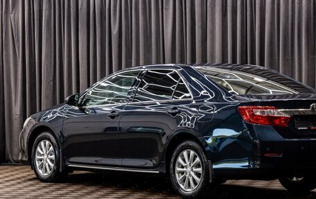 Toyota Camry, 2013 год, 1 595 000 рублей, 10 фотография