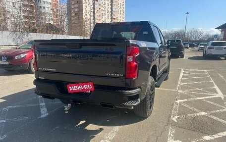 Chevrolet Silverado, 2023 год, 5 900 000 рублей, 8 фотография