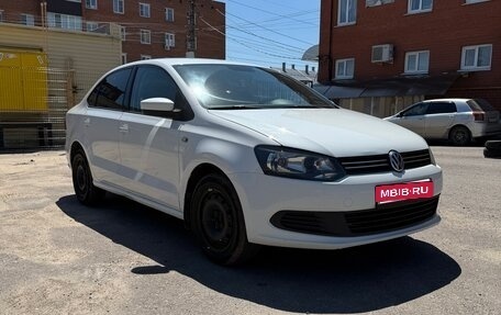 Volkswagen Polo VI (EU Market), 2014 год, 690 000 рублей, 1 фотография