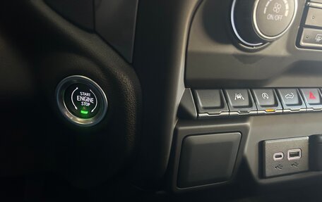 Chevrolet Silverado, 2023 год, 5 900 000 рублей, 18 фотография