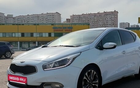 KIA cee'd III, 2013 год, 950 000 рублей, 2 фотография